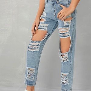 Ripped Boyfriend Jeans